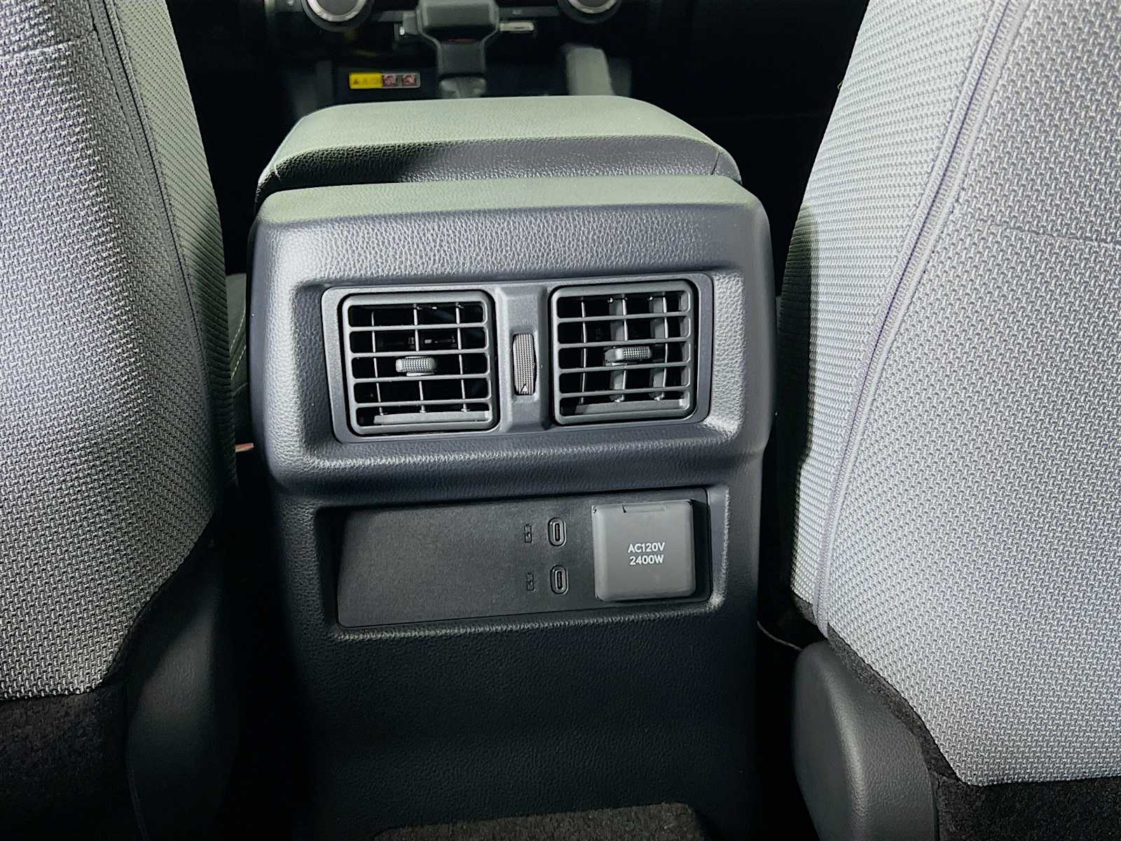 2025 Toyota 4Runner Hybrid TRD Off Road - Photo 14