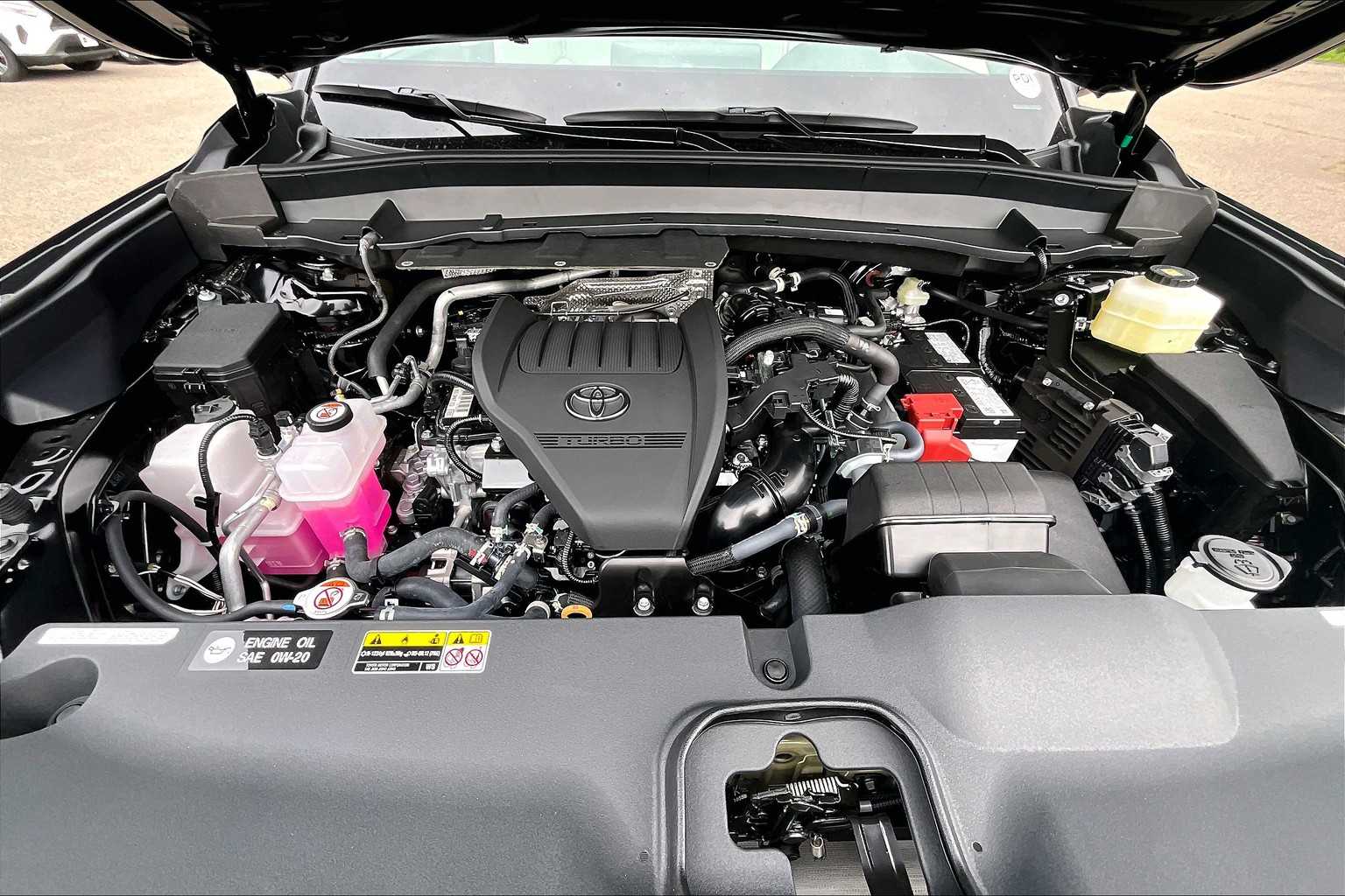 2025 Toyota Grand Highlander XLE - Photo 16