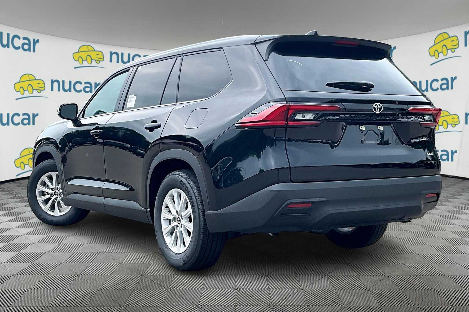 2025 Toyota Grand Highlander XLE - Photo 5