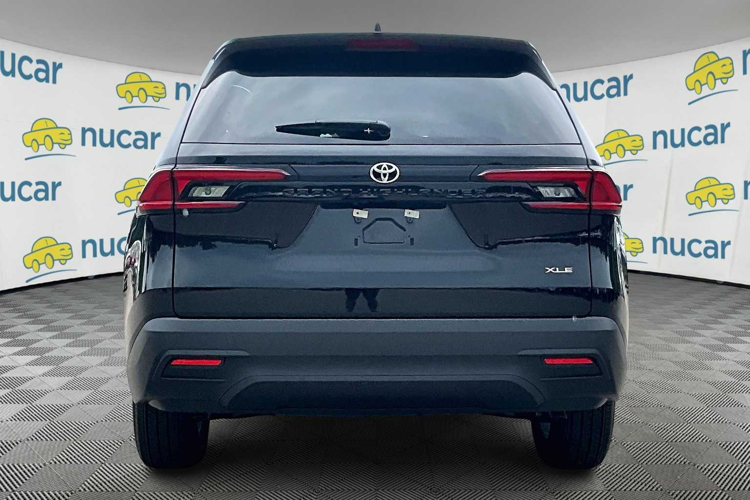 2025 Toyota Grand Highlander XLE - Photo 6