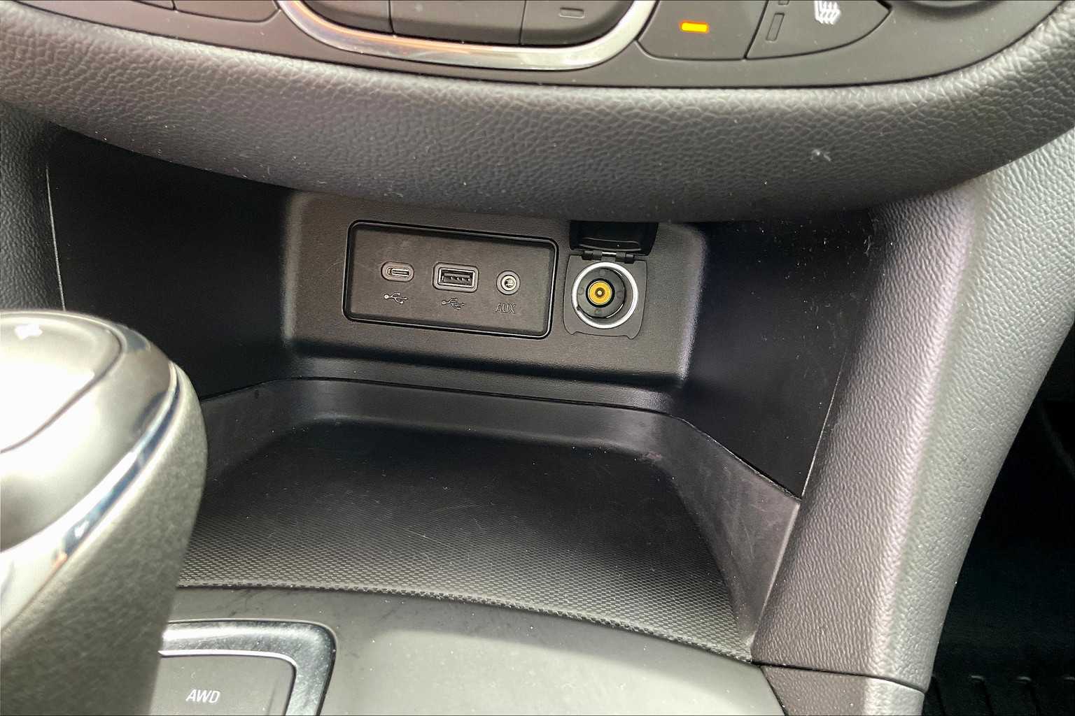 2020 Chevrolet Equinox LT - Photo 26