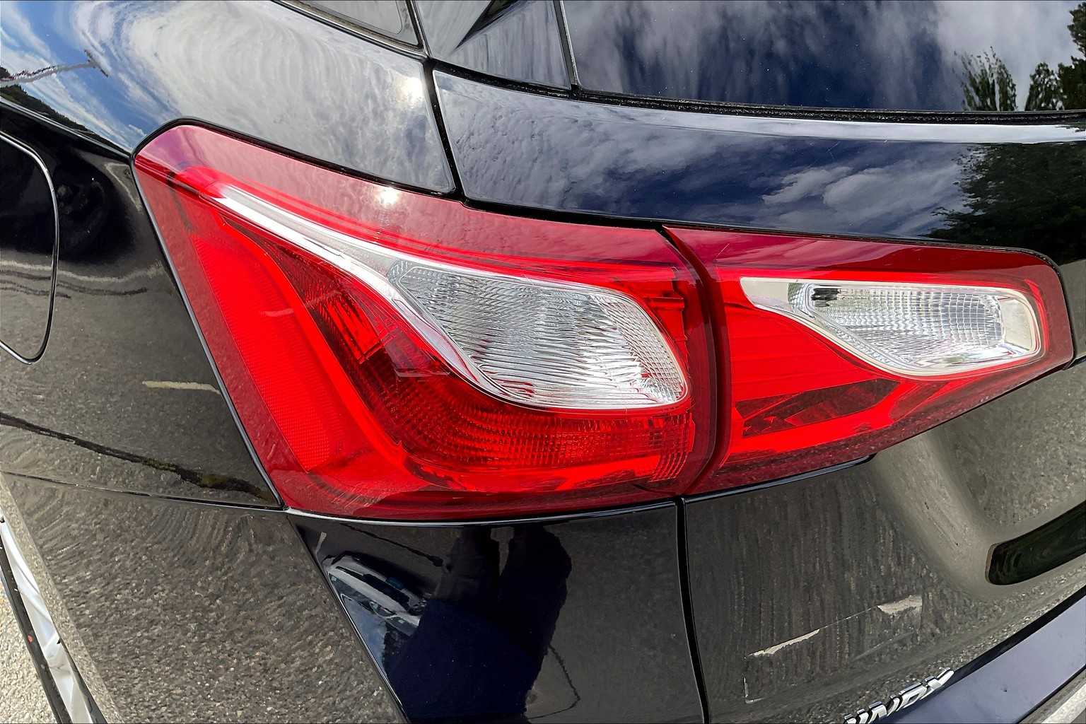 2020 Chevrolet Equinox LT - Photo 31