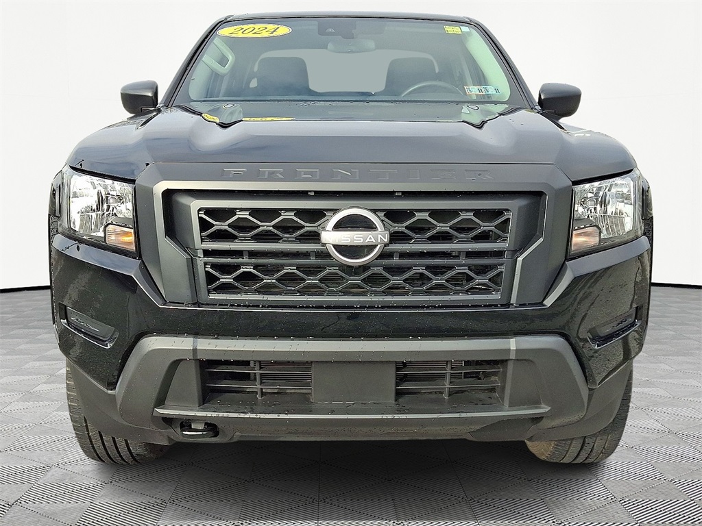 2024 Nissan Frontier S - Photo 2