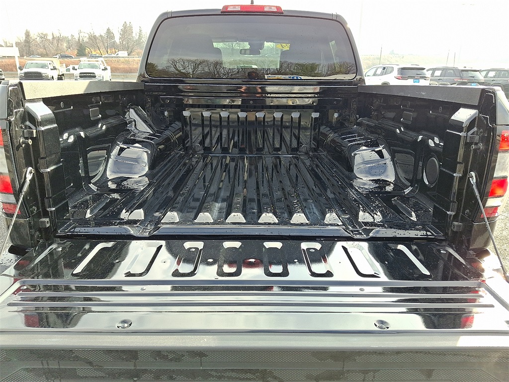 2024 Nissan Frontier S - Photo 27