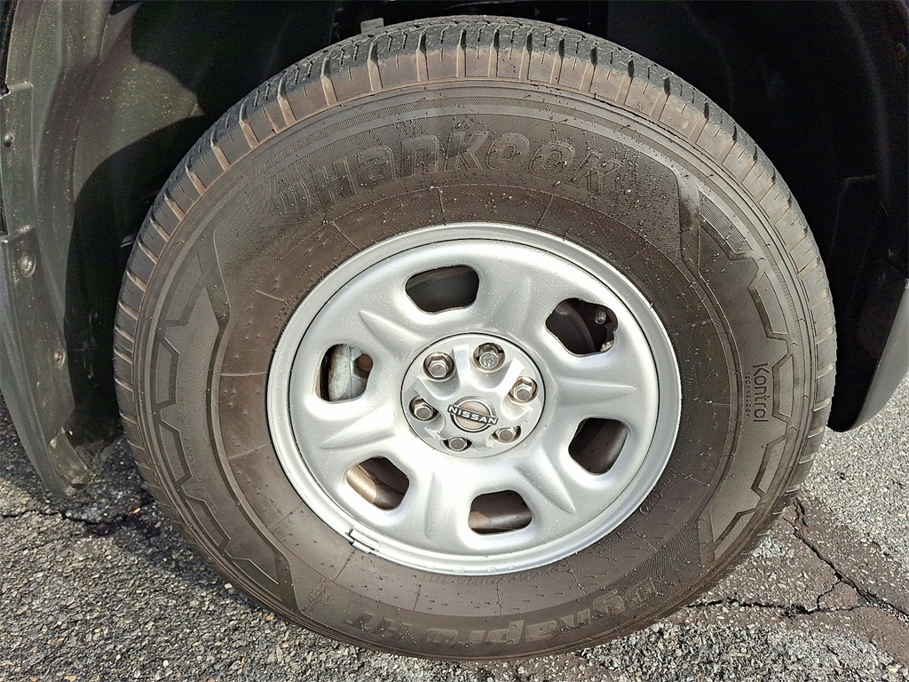 2024 Nissan Frontier S - Photo 9
