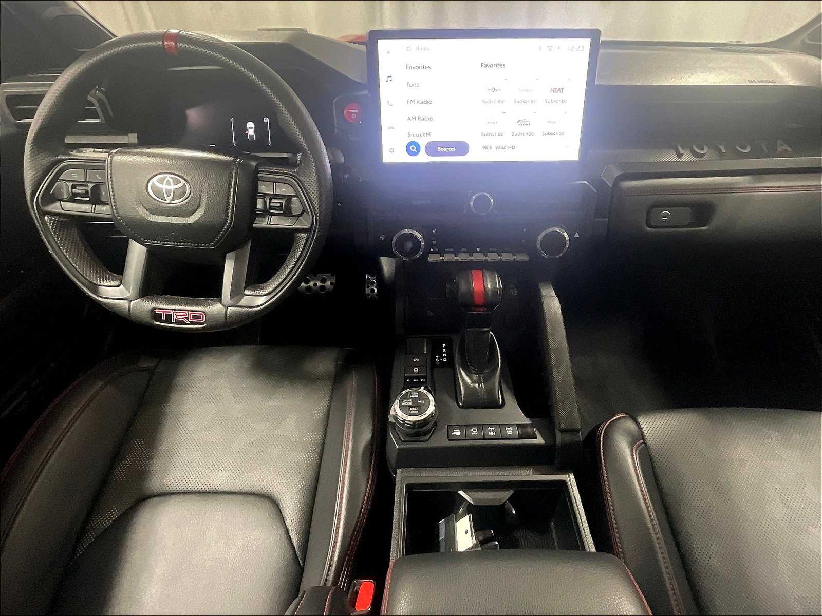 2024 Toyota Tacoma TRD Pro Hybrid - Photo 21