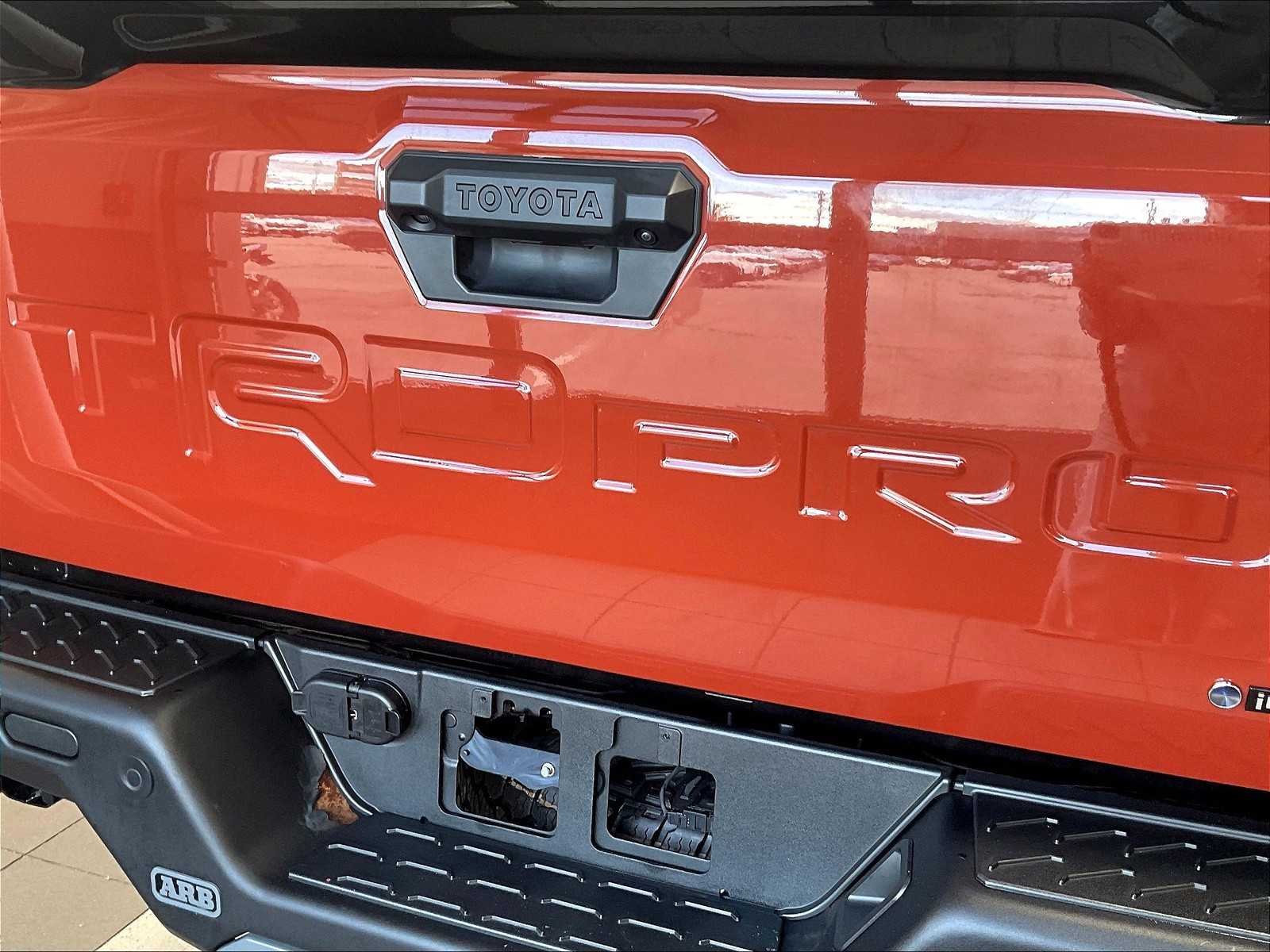 2024 Toyota Tacoma TRD Pro Hybrid - Photo 29