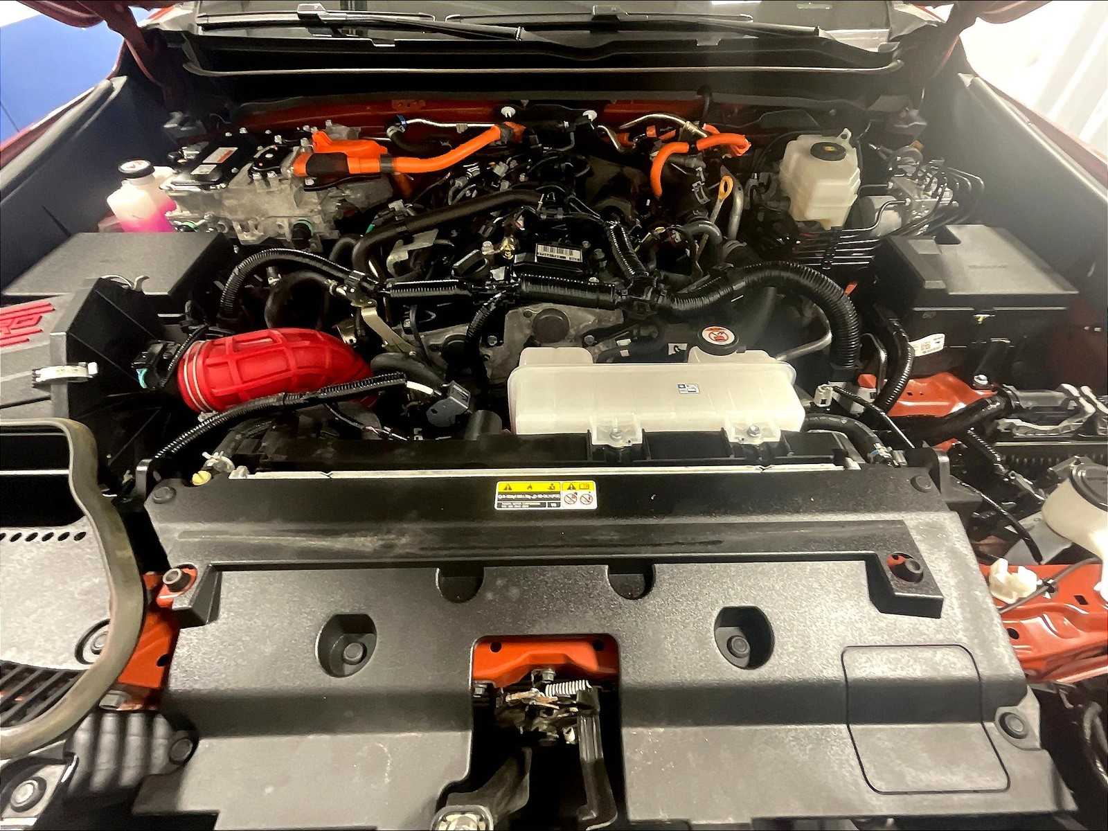 2024 Toyota Tacoma TRD Pro Hybrid - Photo 30