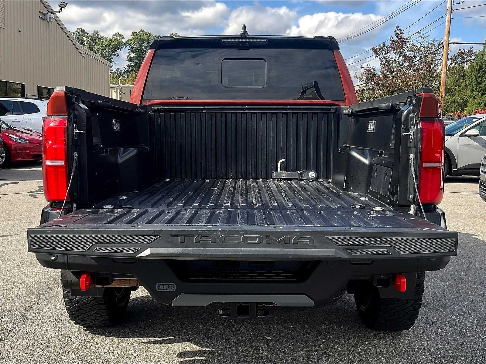 2024 Toyota Tacoma TRD Pro Hybrid - Photo 32