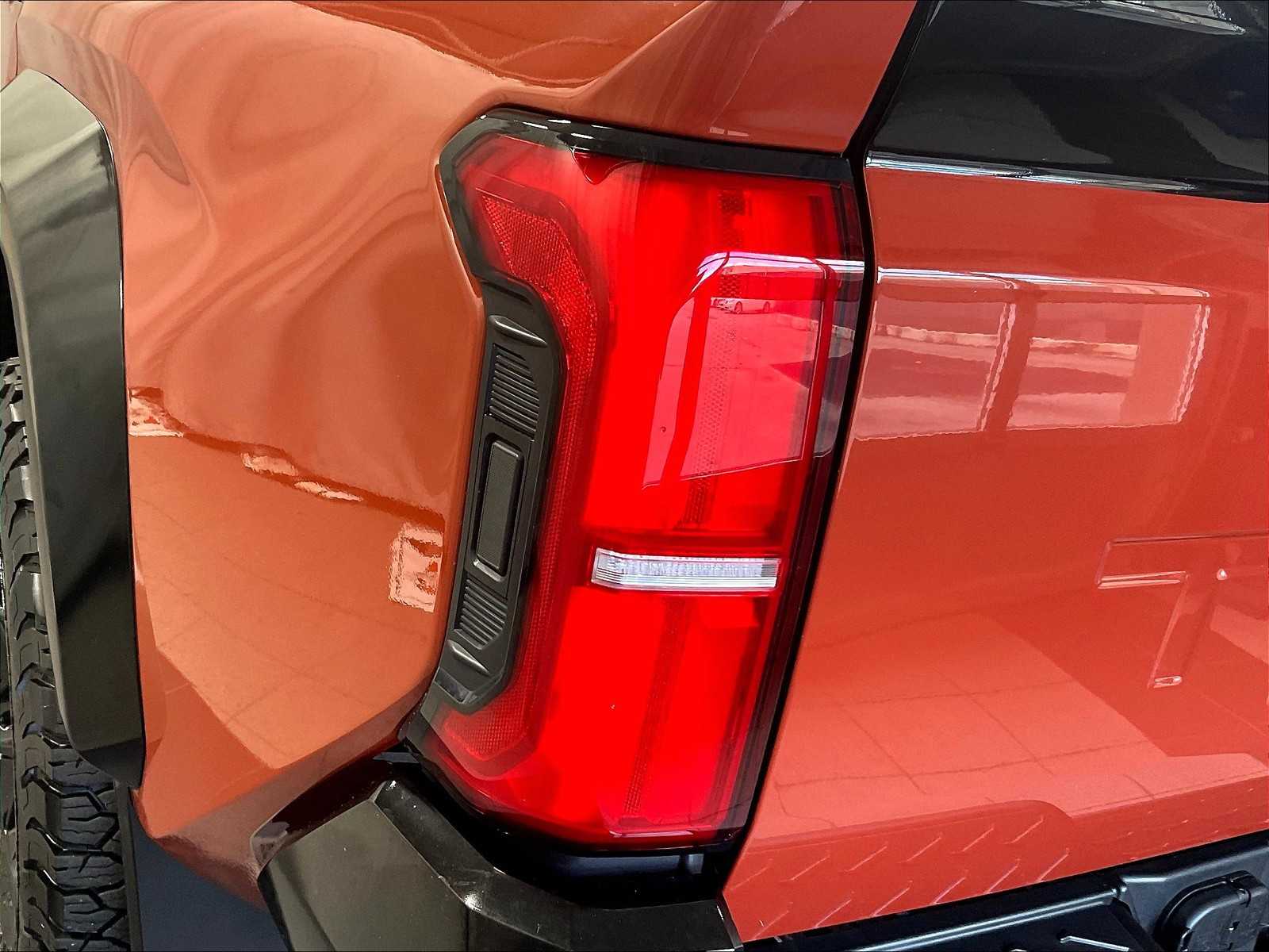 2024 Toyota Tacoma TRD Pro Hybrid - Photo 35