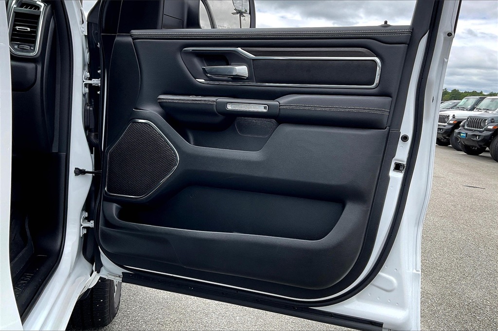 2025 Ram 1500 Laramie - Photo 11