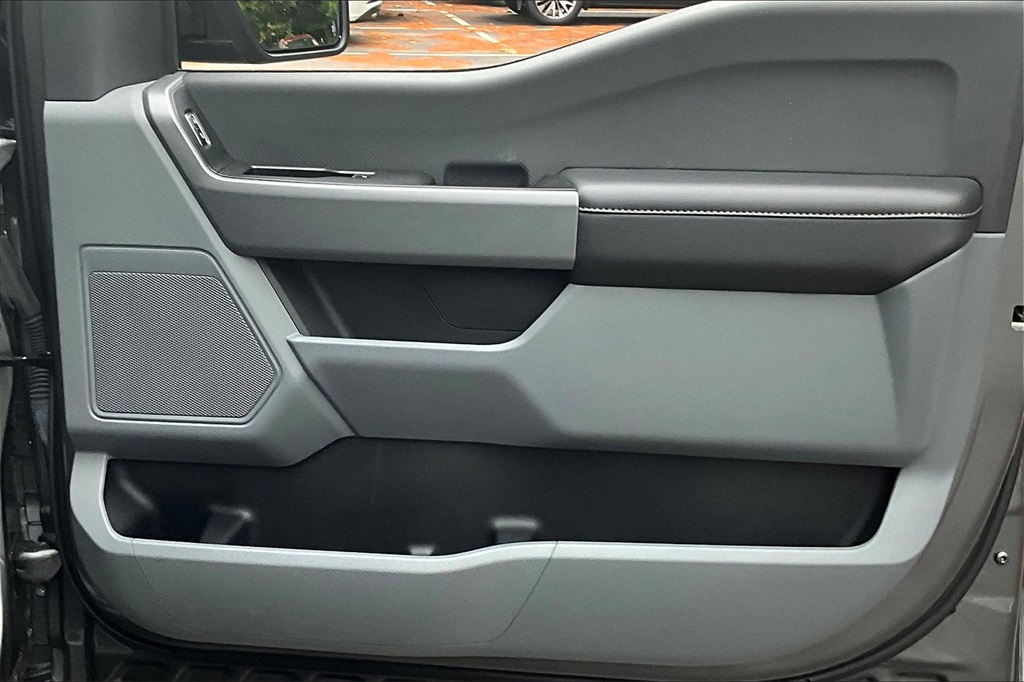 2023 Ford F-150 XLT - Photo 12