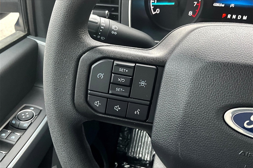 2023 Ford F-150 XLT - Photo 23