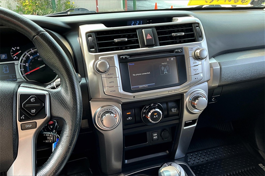 2018 Toyota 4Runner SR5 - Photo 19