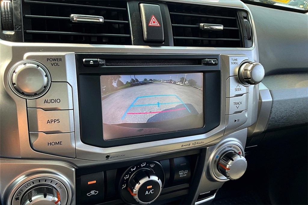 2018 Toyota 4Runner SR5 - Photo 20