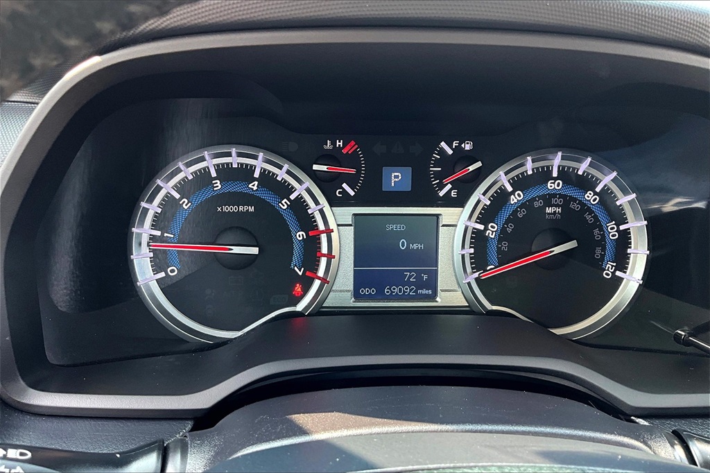 2018 Toyota 4Runner SR5 - Photo 26