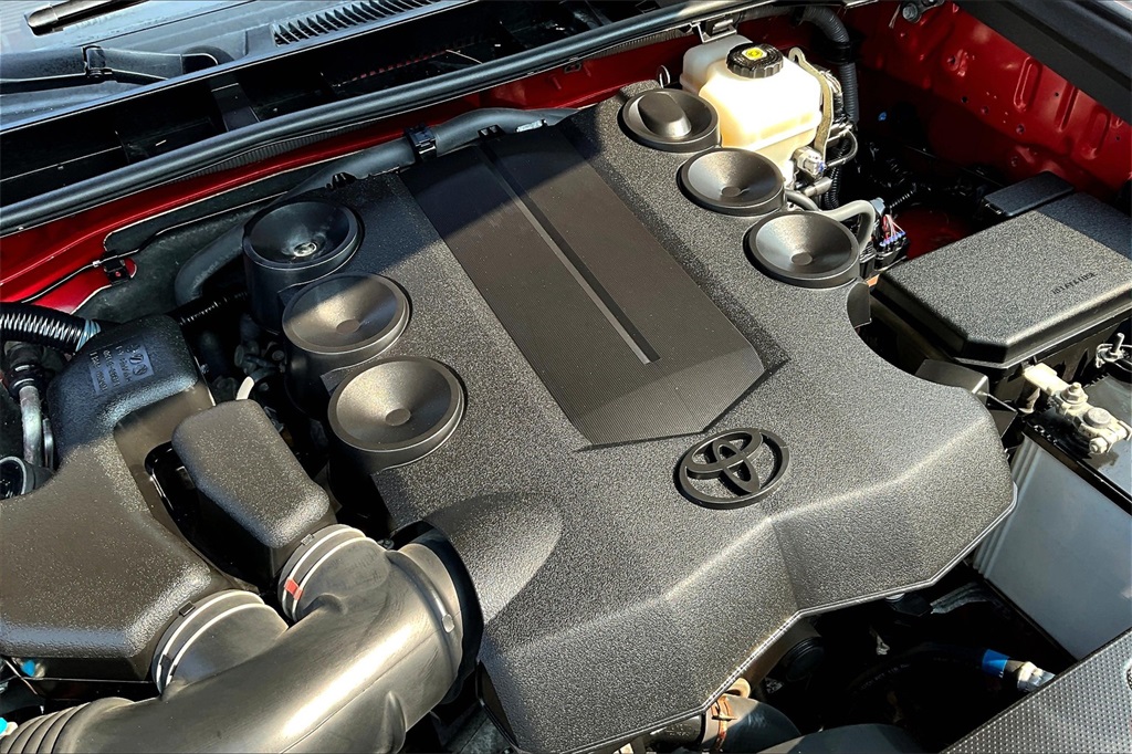 2018 Toyota 4Runner SR5 - Photo 36