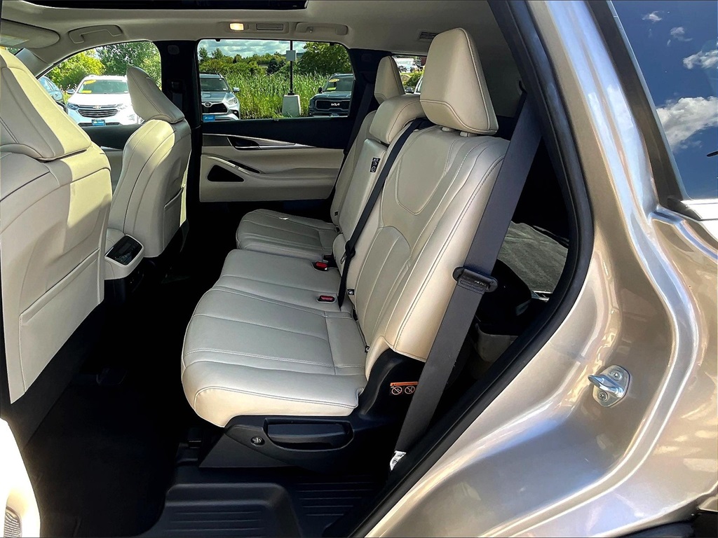2023 INFINITI QX60 LUXE - Photo 15