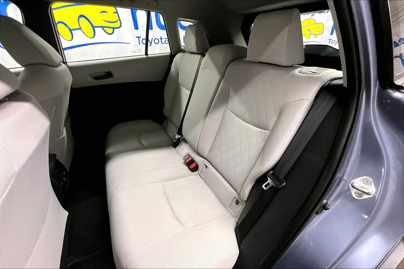 2022 Toyota Corolla Cross L - Photo 15
