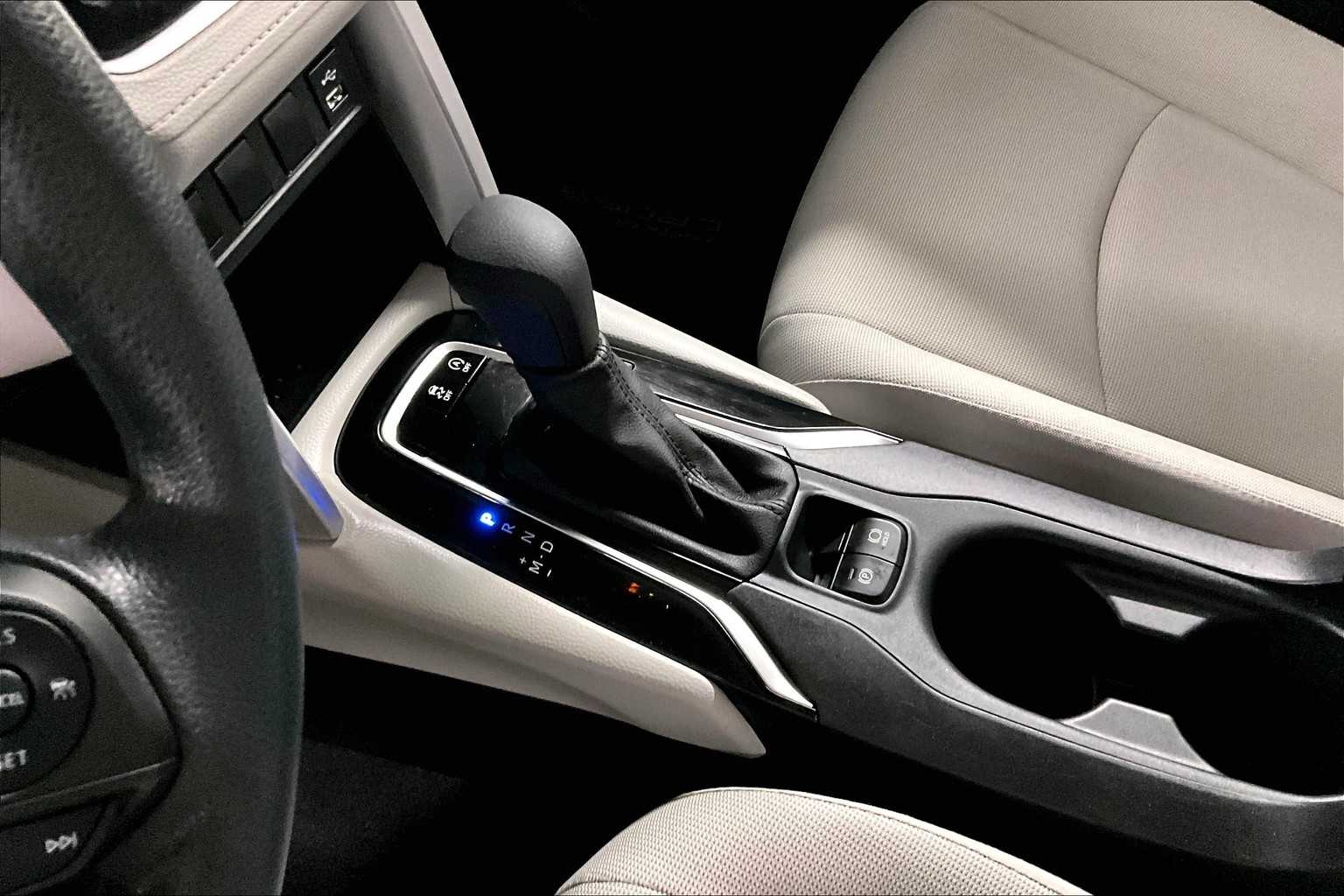 2022 Toyota Corolla Cross L - Photo 20