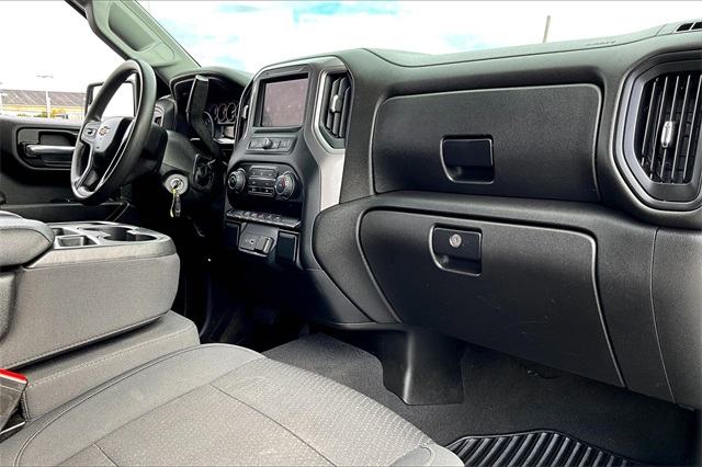 2022 Chevrolet Silverado 1500 LTD Custom - Photo 13