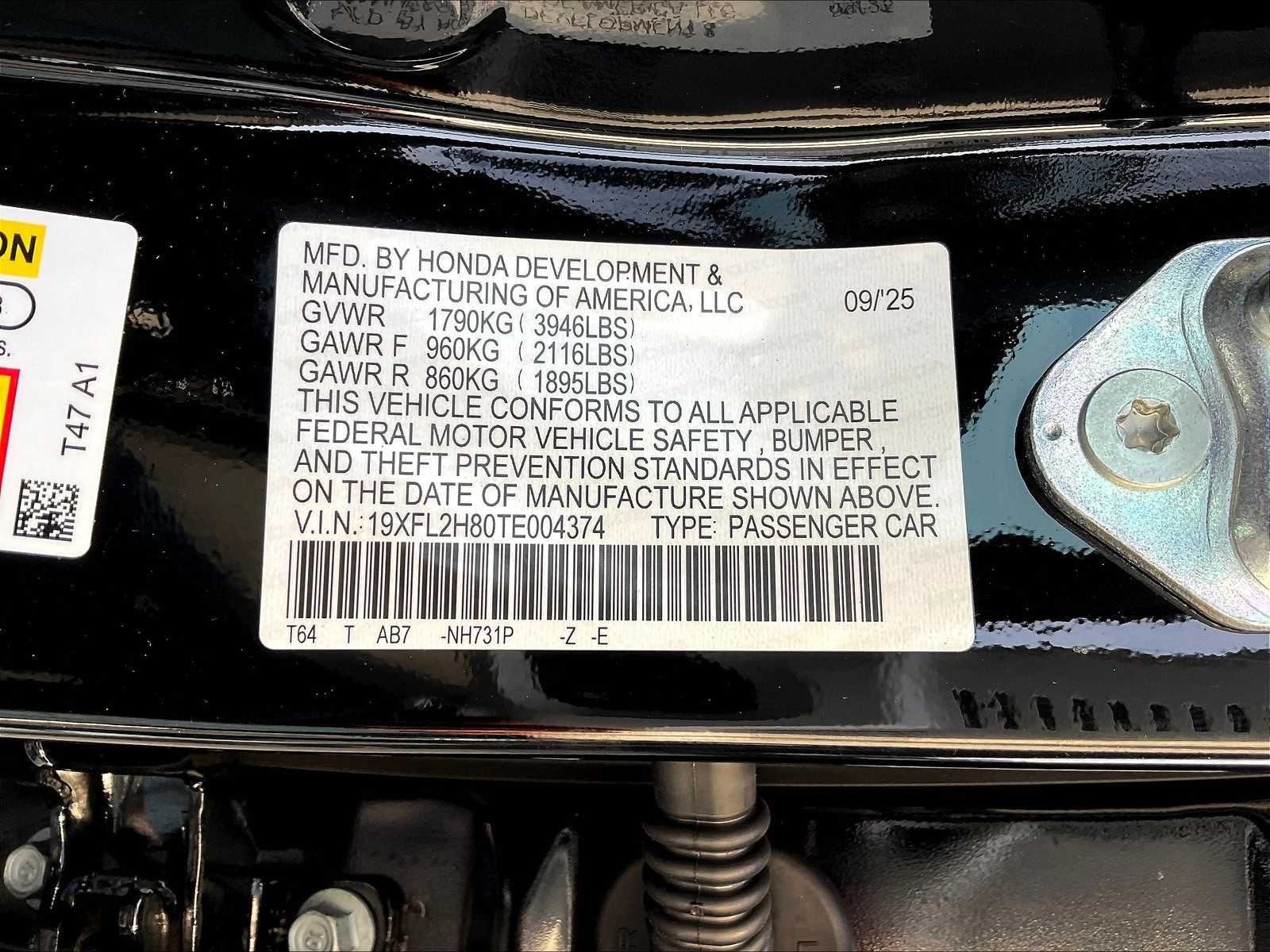2026 Honda Civic Hatchback Sport - Photo 17