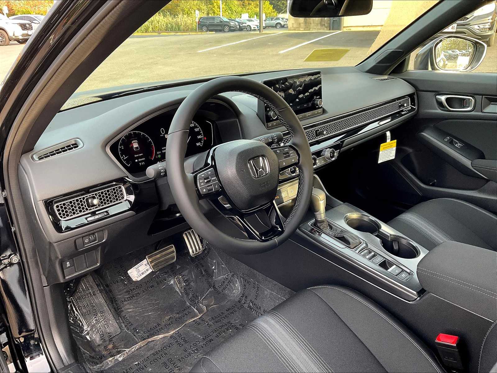 2026 Honda Civic Hatchback Sport - Photo 9