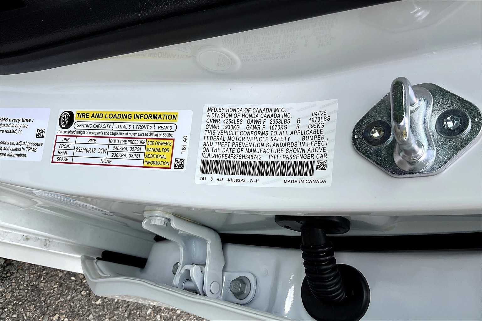 2025 Honda Civic Hybrid Sport Touring - Photo 18