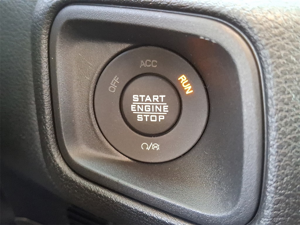 2026 Jeep Wrangler Sport - Photo 15