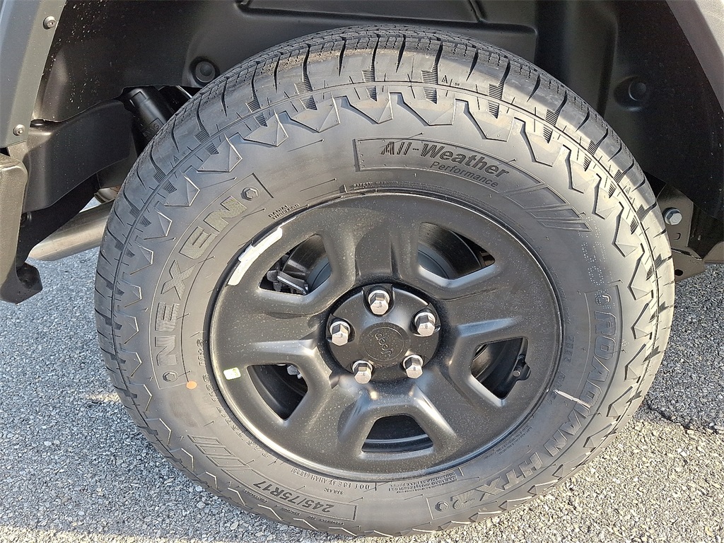 2026 Jeep Wrangler Sport - Photo 5