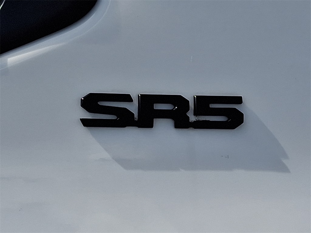 2022 Toyota Tundra SR5 - Photo 28