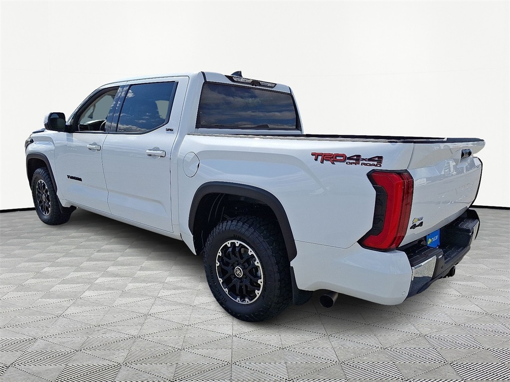 2022 Toyota Tundra SR5 - Photo 5