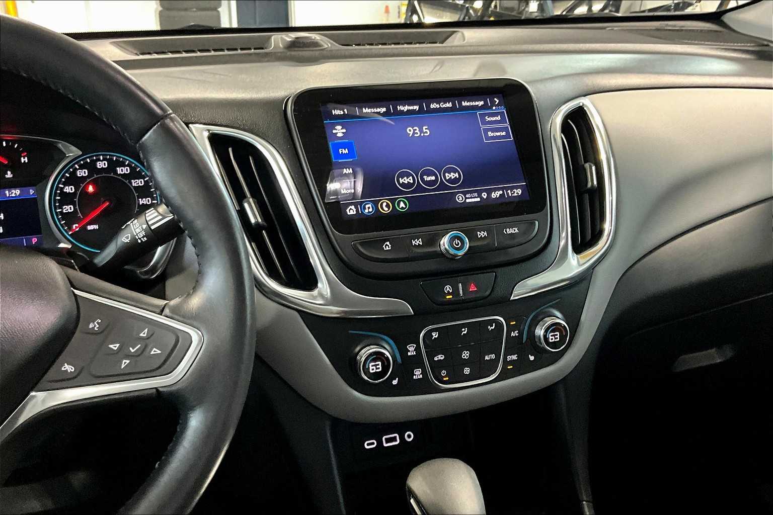 2022 Chevrolet Equinox LT - Photo 18