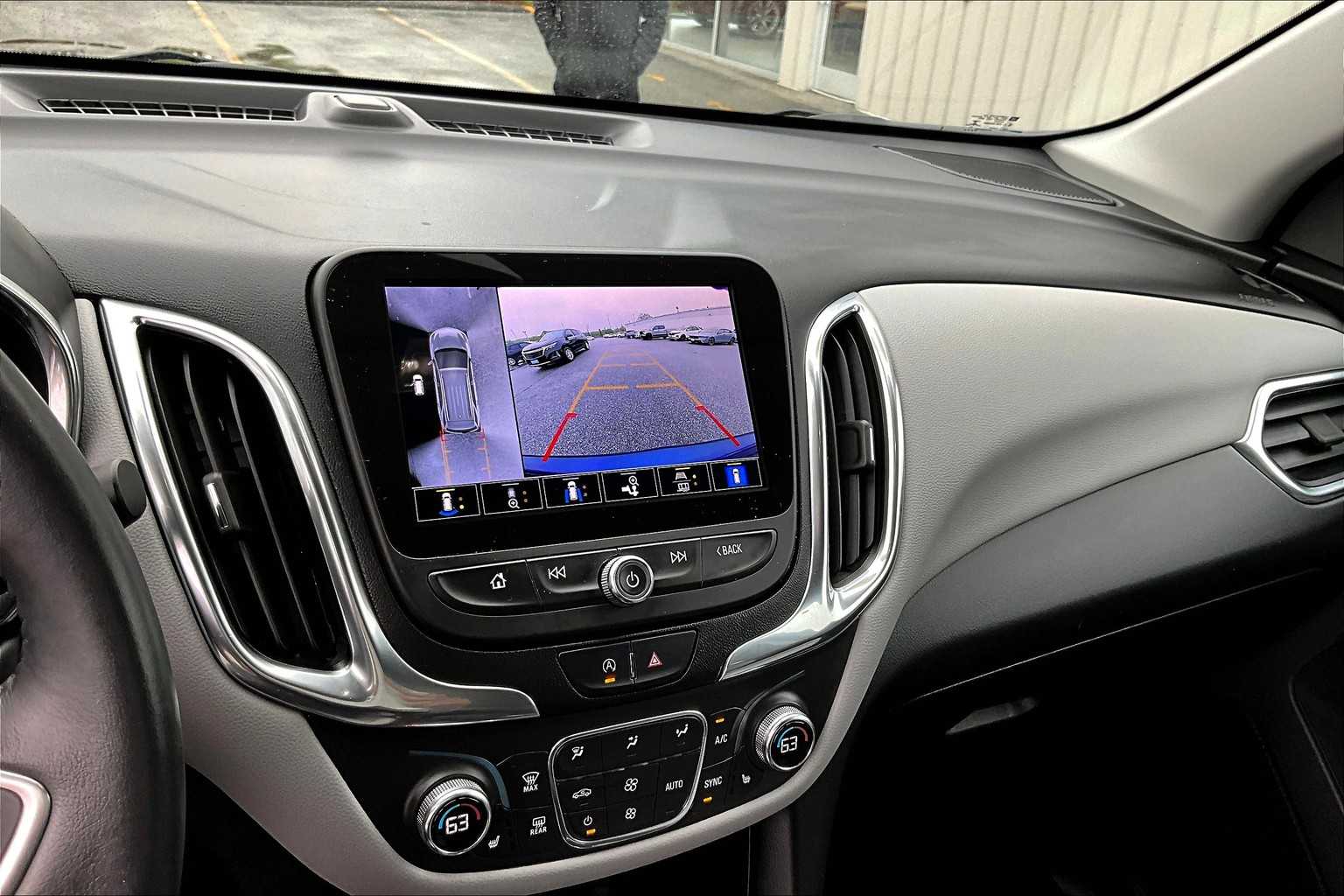 2022 Chevrolet Equinox LT - Photo 19