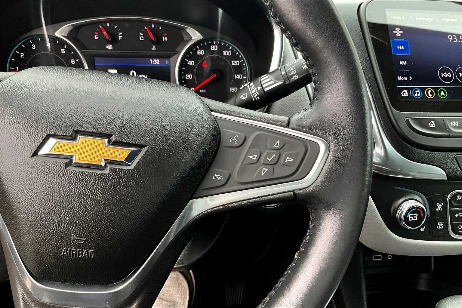 2022 Chevrolet Equinox LT - Photo 23