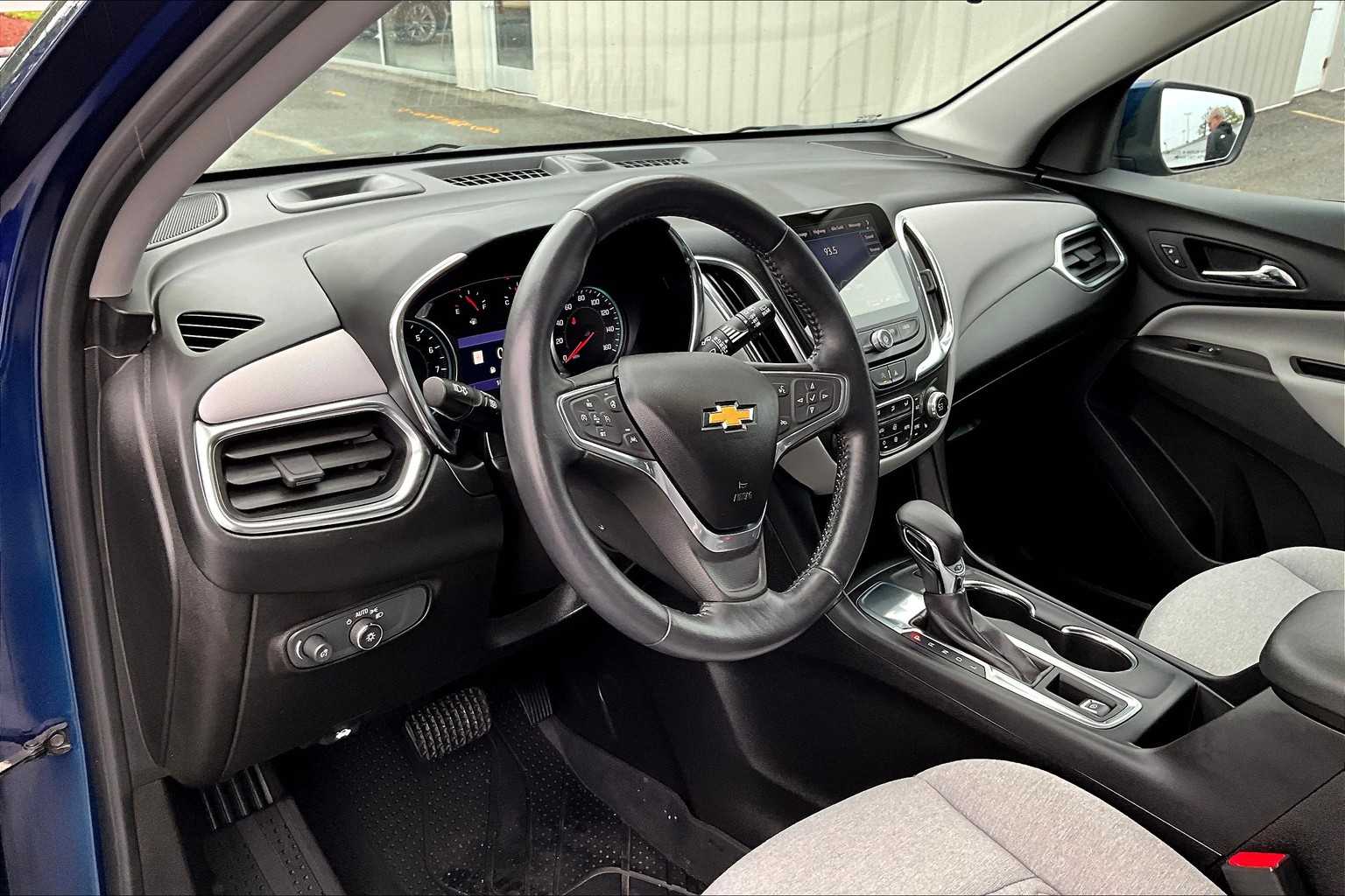 2022 Chevrolet Equinox LT - Photo 8