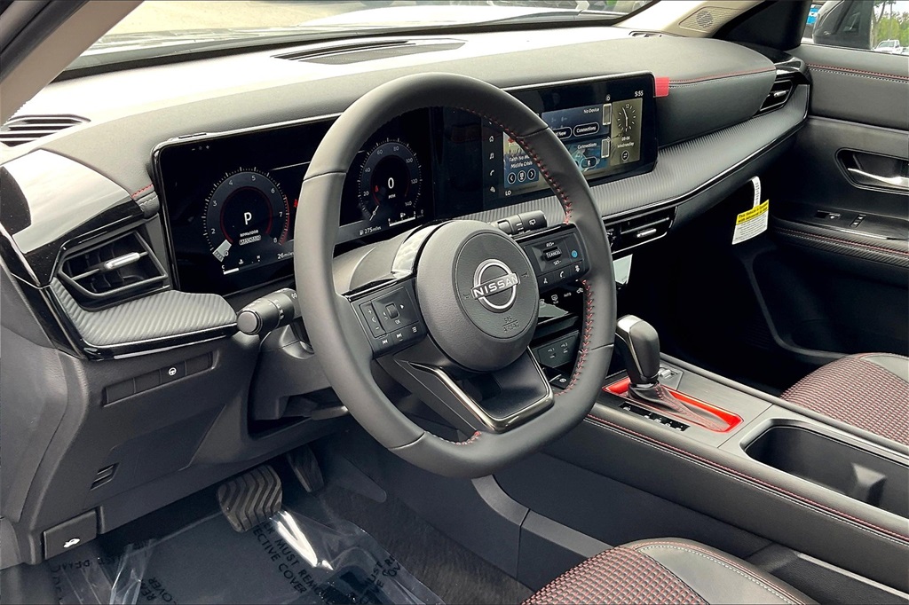 2025 Nissan Kicks SR - Photo 9