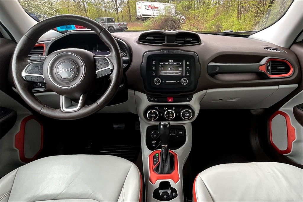 2015 Jeep Renegade Limited - Photo 20