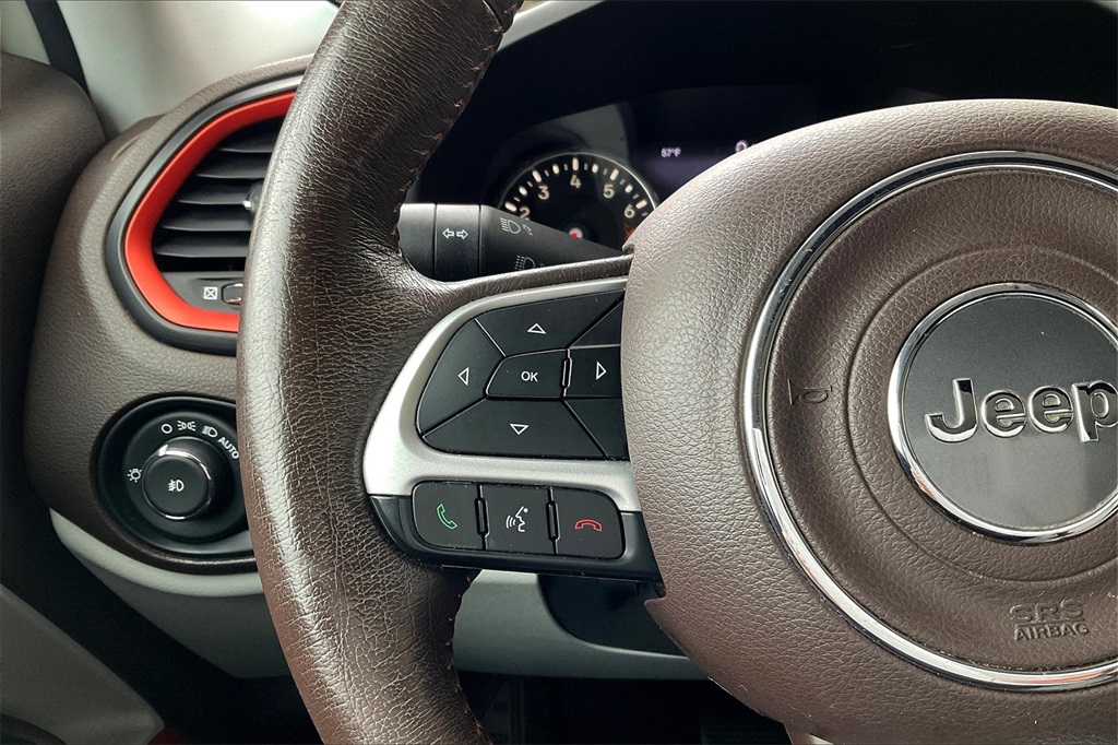 2015 Jeep Renegade Limited - Photo 22