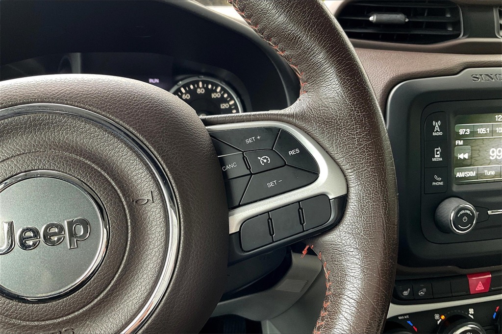 2015 Jeep Renegade Limited - Photo 23