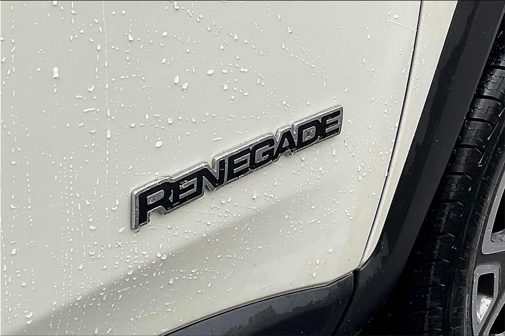 2015 Jeep Renegade Limited - Photo 26