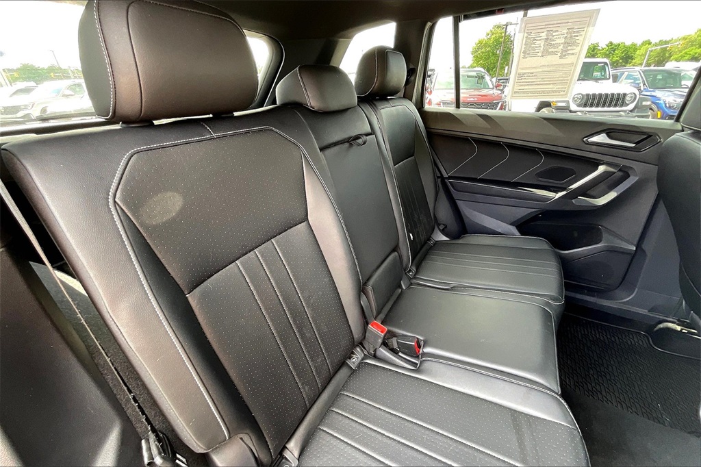 2022 Volkswagen Tiguan 2.0T SE R-Line Black - Photo 15