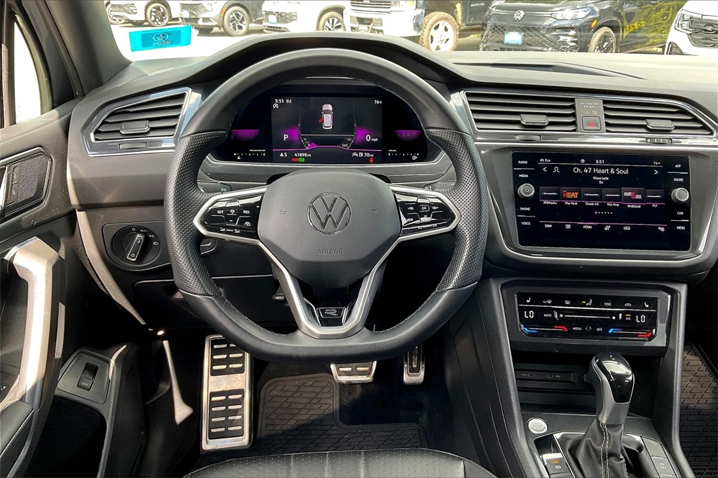 2022 Volkswagen Tiguan 2.0T SE R-Line Black - Photo 16