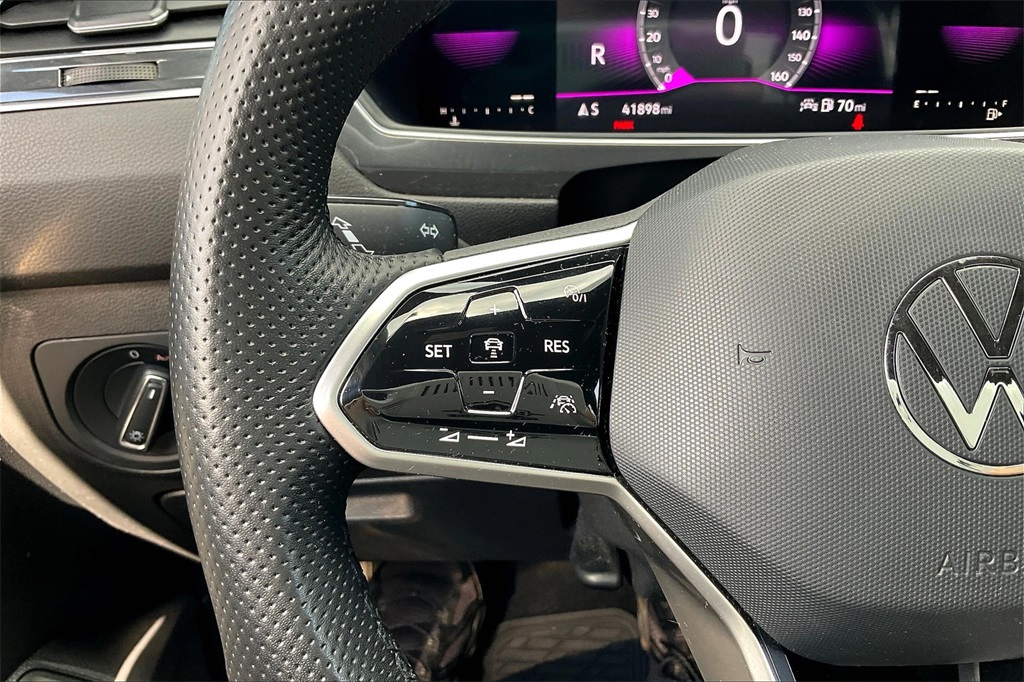 2022 Volkswagen Tiguan 2.0T SE R-Line Black - Photo 22