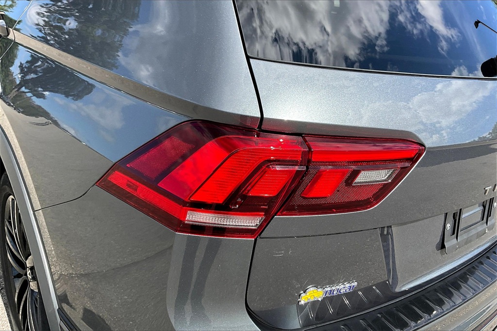 2022 Volkswagen Tiguan 2.0T SE R-Line Black - Photo 30