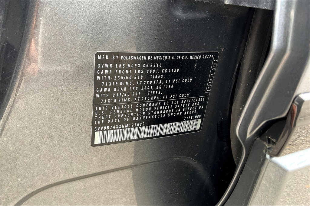 2022 Volkswagen Tiguan 2.0T SE R-Line Black - Photo 31