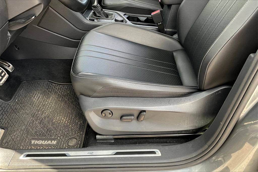 2022 Volkswagen Tiguan 2.0T SE R-Line Black - Photo 33