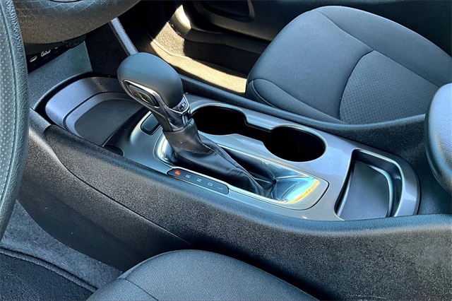 2021 Chevrolet Malibu LS - Photo 19