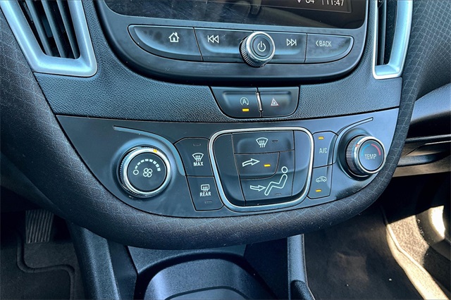 2021 Chevrolet Malibu LS - Photo 22