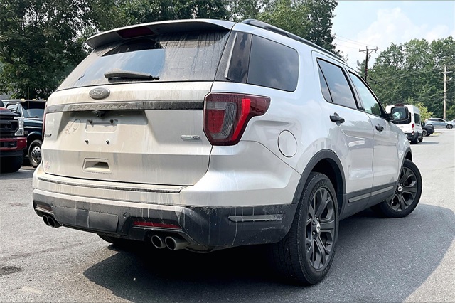2018 Ford Explorer Sport - Photo 4